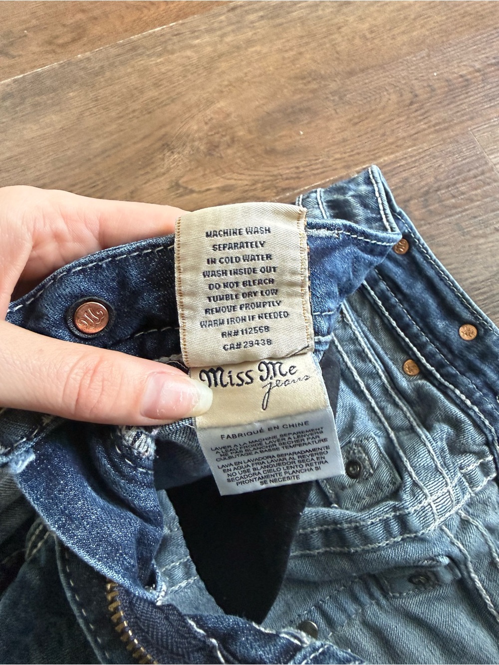 Miss Me Jeans Size 27 Cross Studded Embellished Bootcut Y2K Western - Picture 6 of 6